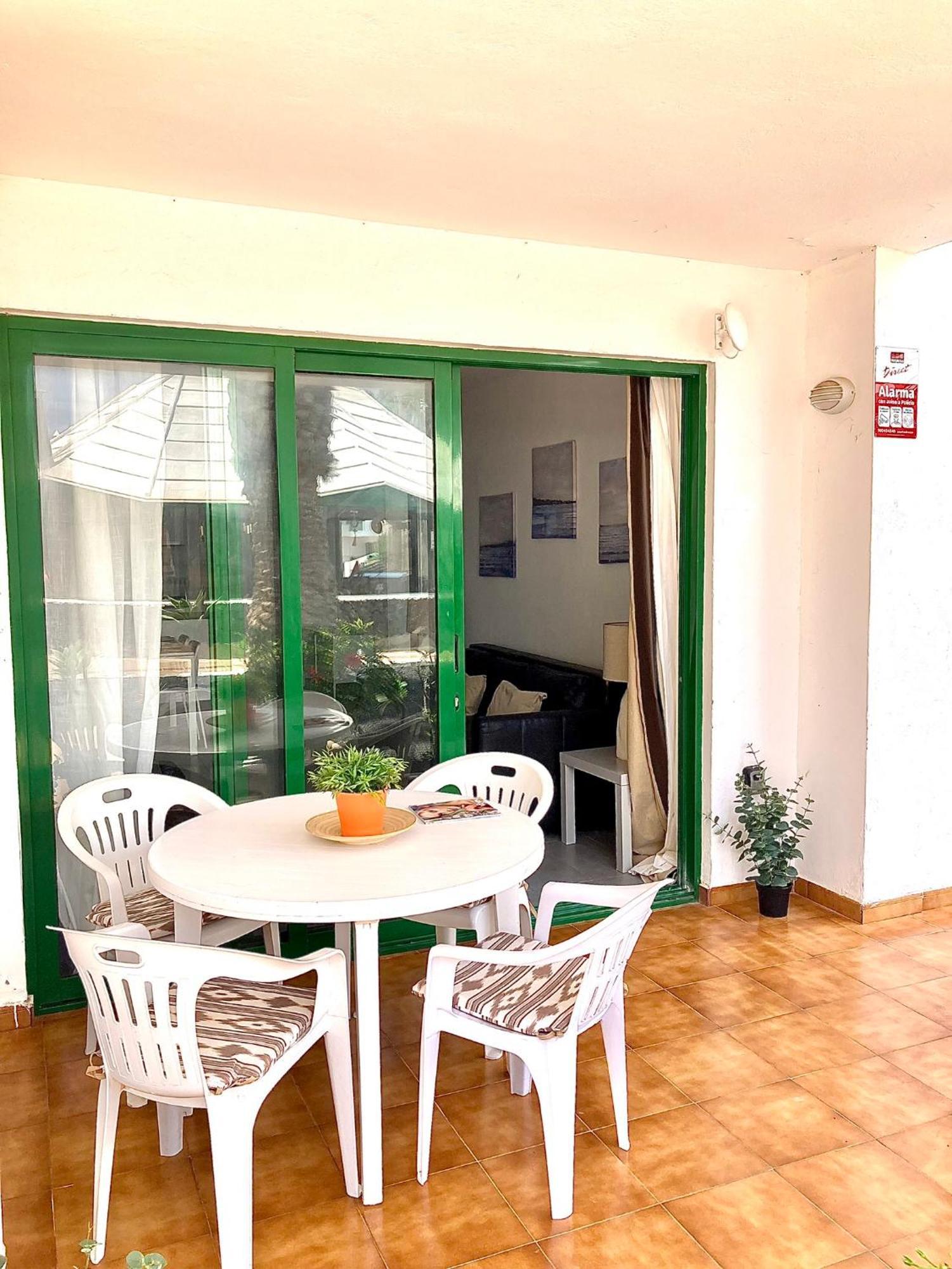 Ground Floor Apartment With Pool, Next To The Beach Costa Teguise Esterno foto