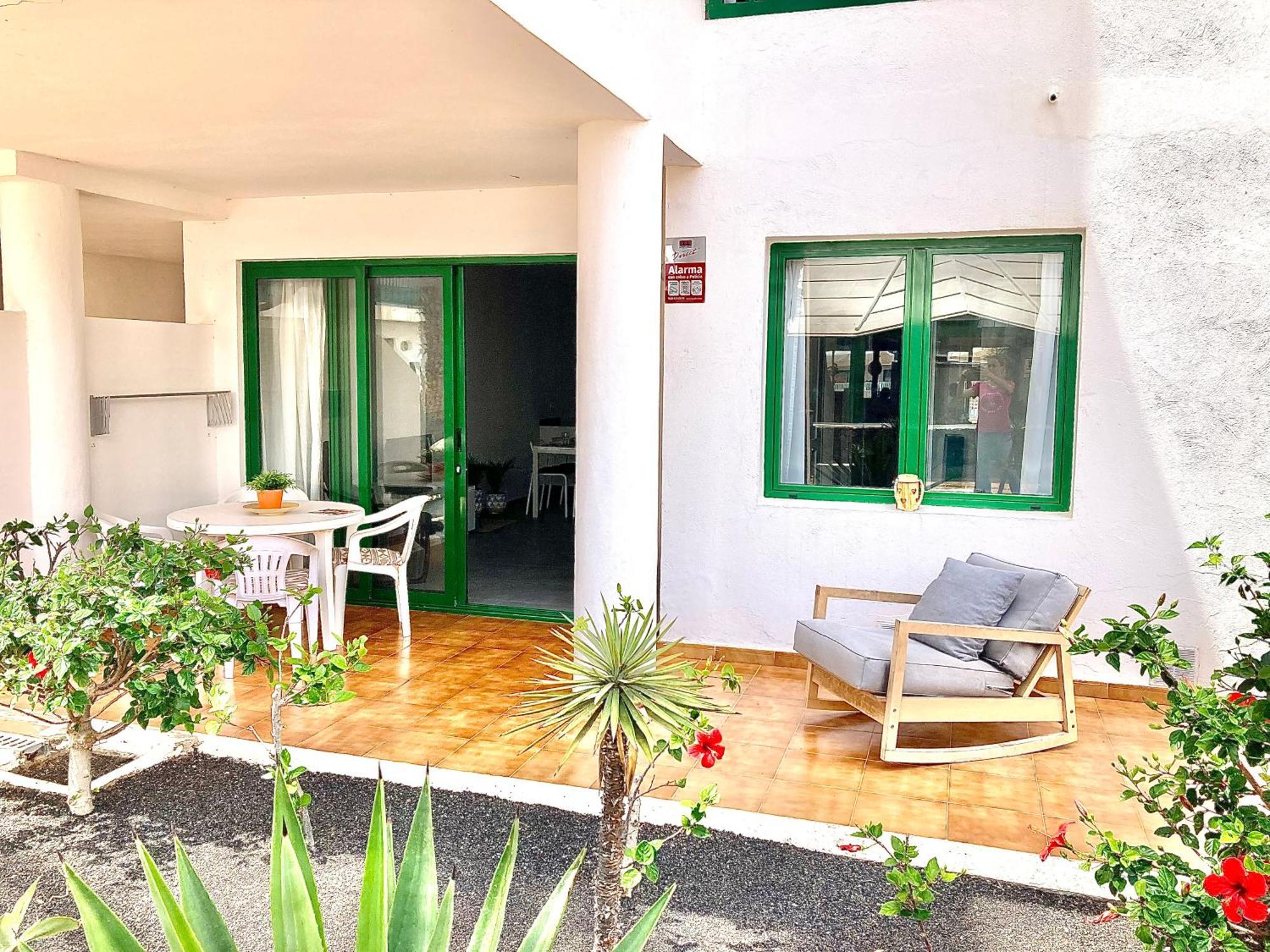 Ground Floor Apartment With Pool, Next To The Beach Costa Teguise Esterno foto
